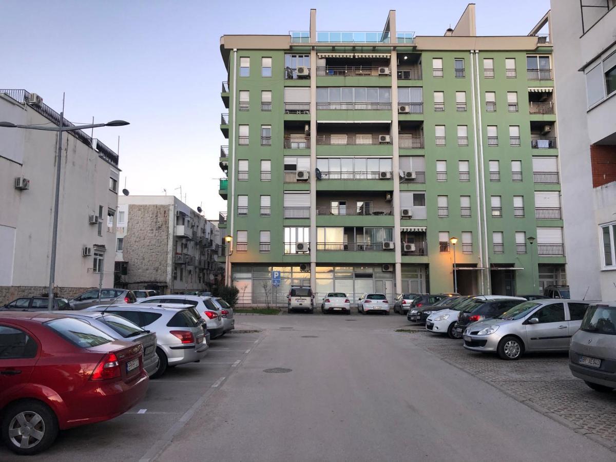 באר Apartment Center Adria מראה חיצוני תמונה