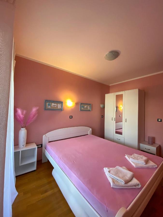 באר Apartment Center Adria מראה חיצוני תמונה