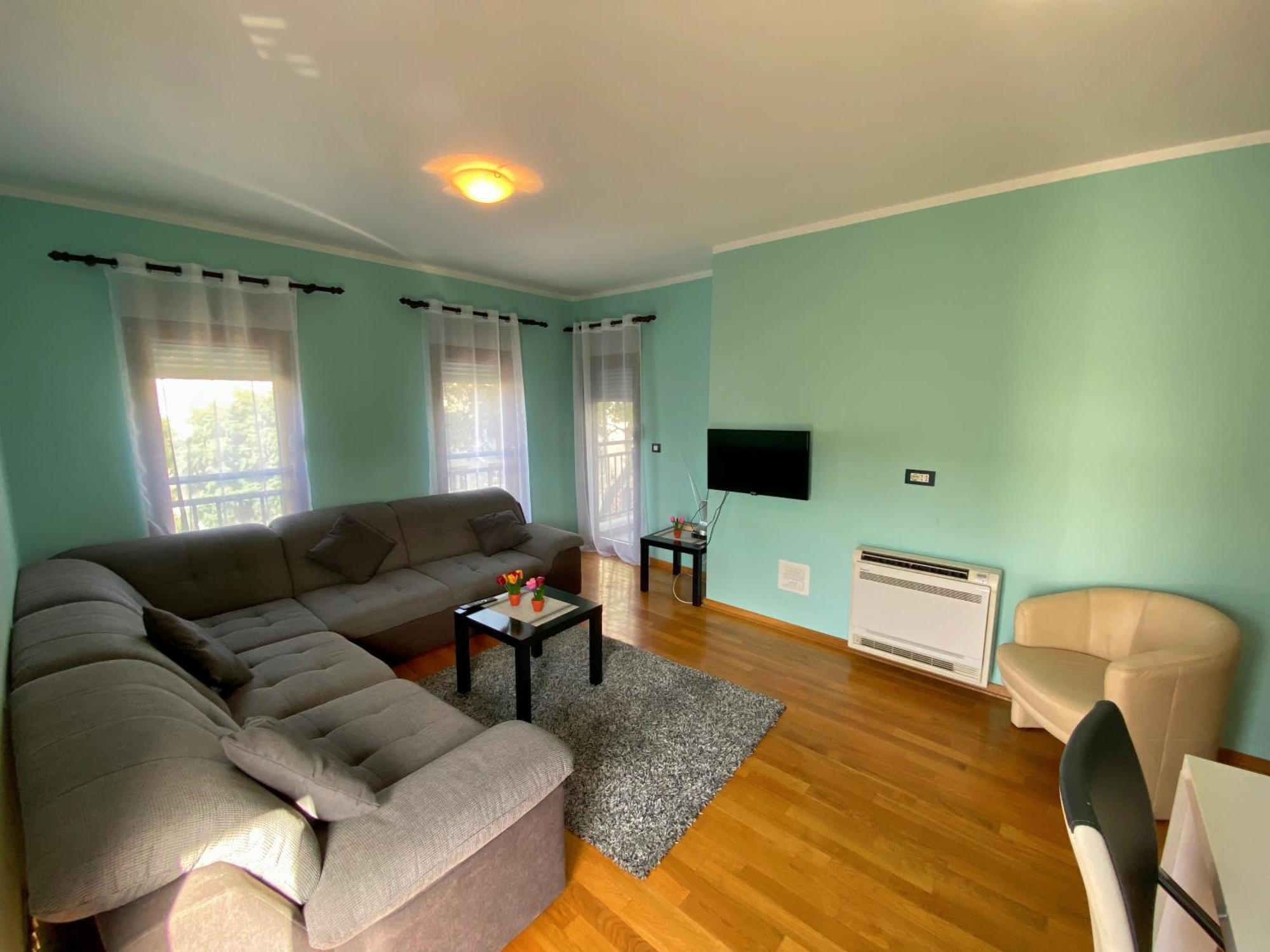 באר Apartment Center Adria מראה חיצוני תמונה